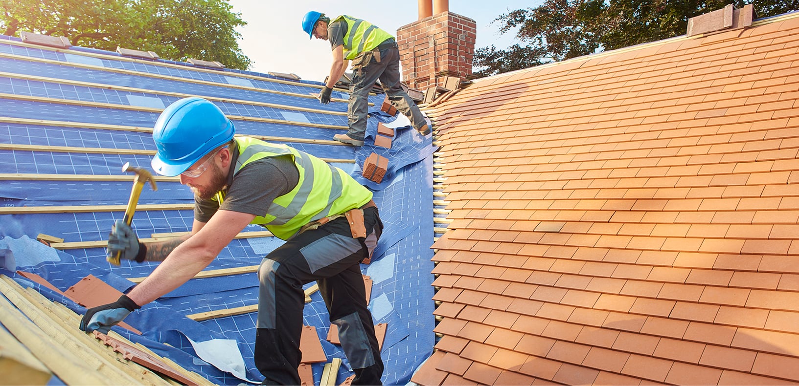 6 Proven Tips to Promote Your Roofing Company and Win More Clients | ReminderMedia